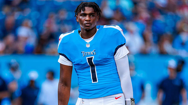 Tennessee Titans quarterback Cam Ward