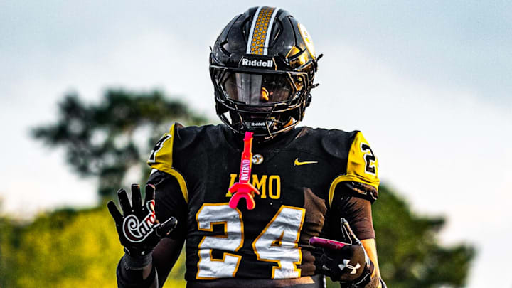 The No. 1 edge rusher recruit in the 2027 class, Jaiden Bryant, will announce his commitment on Saturday at the Under Armour Next All-America Game. The No. 1 edge rusher recruit in the 2027 class, Jaiden Bryant, will announce his commitment on Saturday at the Under Armour Next All-America Game.
