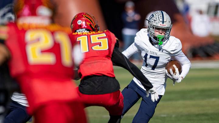 New Mexico high school football kicks off the season on Thursday and Friday, August 20-21. | Meg Potter/Sun-News / USA TODAY NETWORK