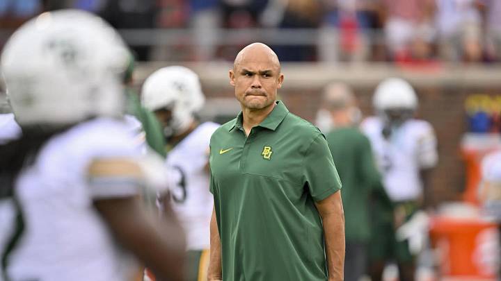 Dave Aranda has to go after Baylor drops to 4-3 in Lawrence. Dave Aranda has to go after Baylor drops to 4-3 in Lawrence.
