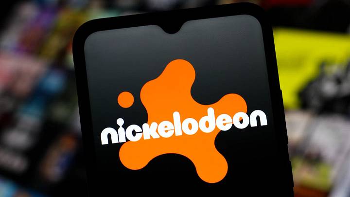 Nickelodeon logo on a phone Nickelodeon logo on a phone