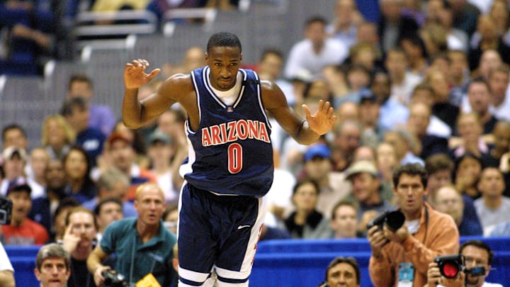 Arizona v Illinois X Arenas