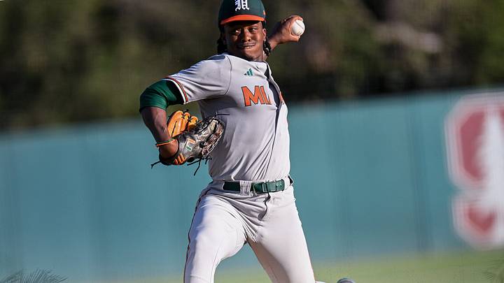 Rob Evans throwing a complete game against Stanford Rob Evans throwing a complete game against Stanford