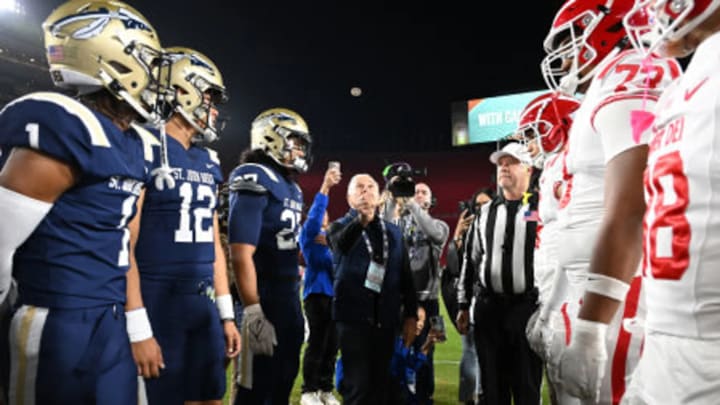 St. John Bosco kept it close in the second meeting, but Mater Dei beat the Braves for the second time this season.