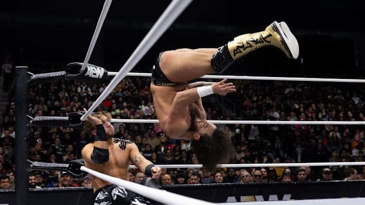 Juice Robinson flips onto Will Ospreay on the Nov. 30 episode of AEW Collision.