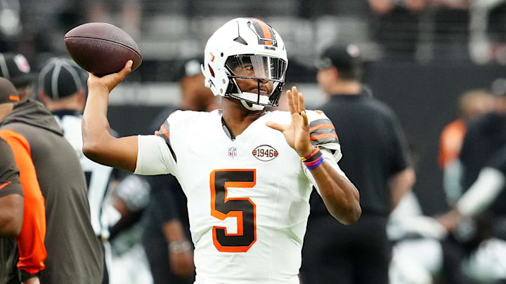 Sep 29, 2024; Paradise, Nevada, USA; Cleveland Browns quarterback Jameis Winston (5) warms up before a game against the Las Vegas Raiders at Allegiant Stadium.
