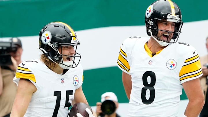 Pittsburgh Steelers wide receiver Ben Skowronek (15) celebrates with Pittsburgh Steelers quarterback Aaron Rodgers (8) after scoring the first touchdown of the game, Sunday, September 7, 2025, in East Rutherford. Pittsburgh Steelers wide receiver Ben Skowronek (15) celebrates with Pittsburgh Steelers quarterback Aaron Rodgers (8) after scoring the first touchdown of the game, Sunday, September 7, 2025, in East Rutherford.
