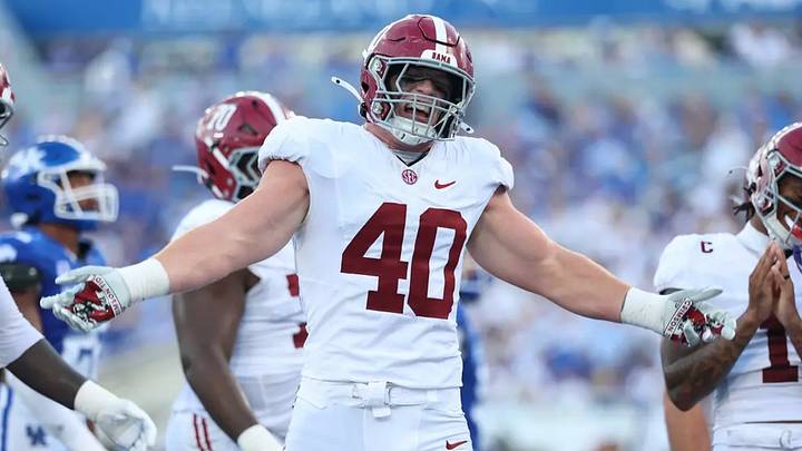 Alabama Tight End Josh Ford (40) in action against Kentucky at Kroger Field in Lexington, KY on Saturday, Sep 12, 2026 Alabama Tight End Josh Ford (40) in action against Kentucky at Kroger Field in Lexington, KY on Saturday, Sep 12, 2026
