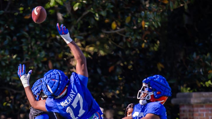 Florida Gators edge rusher LJ McCray (17) runs a drill during University of Florida Gators    Spring football practice at Sanders Practice Fields in Gainesville, FL on Tuesday, March 19, 2024. [Doug Engle/Gainesville Sun]