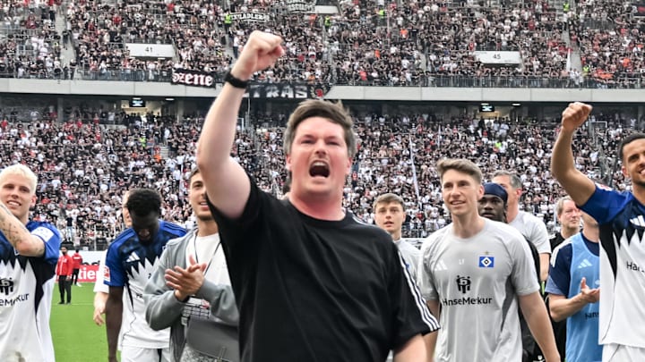 Merlin Polzin wurde in Frankfurt von den HSV-Fans gefeiert