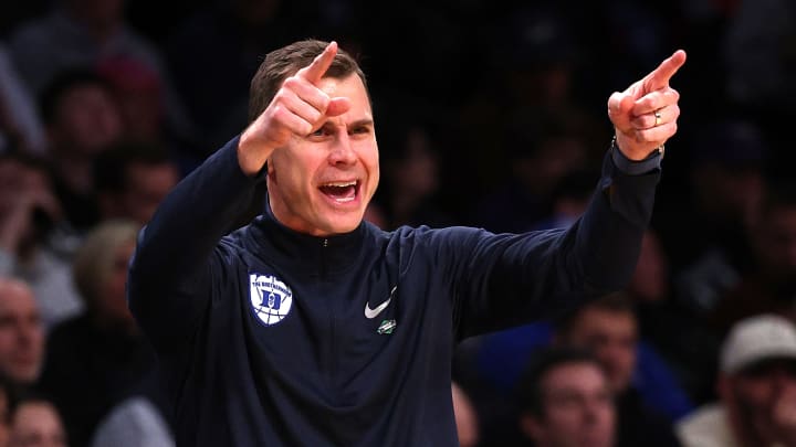 Duke basketball head coach Jon Scheyer