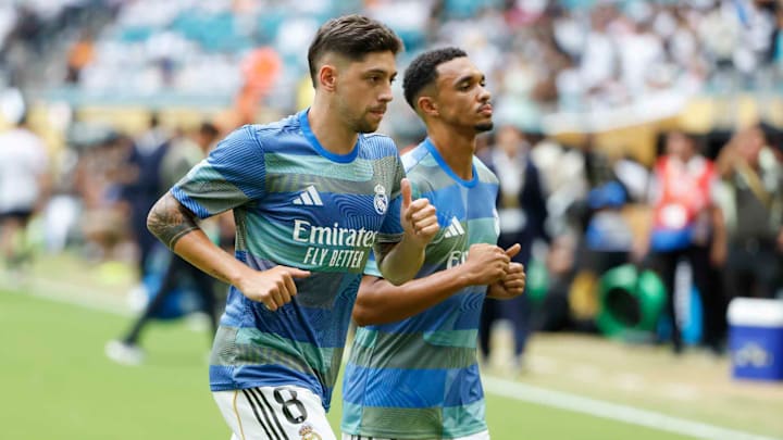 Federico Valverde y Trent Alexander-Arnold, Real Madrid CF v Juventus Turin: Round Of 16 - FIFA Club World Cup 2025