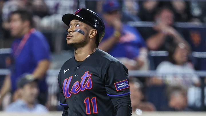 Jul 31, 2026; New York City, New York, USA;  New York Mets designated hitter Jorge Polanco (11) walks back to the dugout after striking out with two runners on base in the sixth inning against the Miami Marlins at Citi Field. Mandatory Credit: Wendell Cruz-Imagn Images