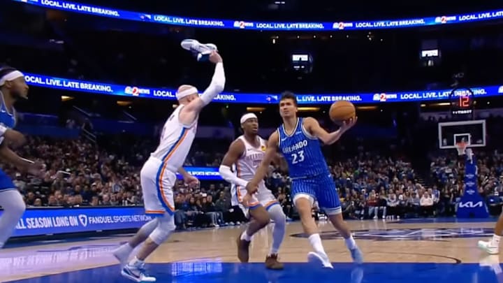 Alex Caruso swung his shoe at a layup attempt on Tuesday.
