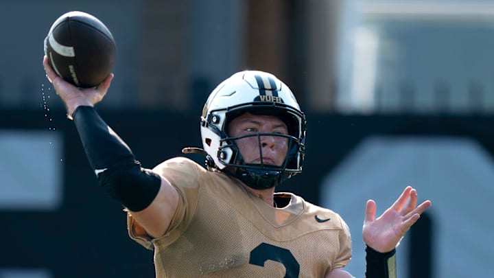 Vanderbilt quarterback Diego Pavia (2) throws during early morning practice at Vanderbilt University practice field in Nashville, Tenn., Friday, Aug. 8, 2025. Vanderbilt quarterback Diego Pavia (2) throws during early morning practice at Vanderbilt University practice field in Nashville, Tenn., Friday, Aug. 8, 2025.