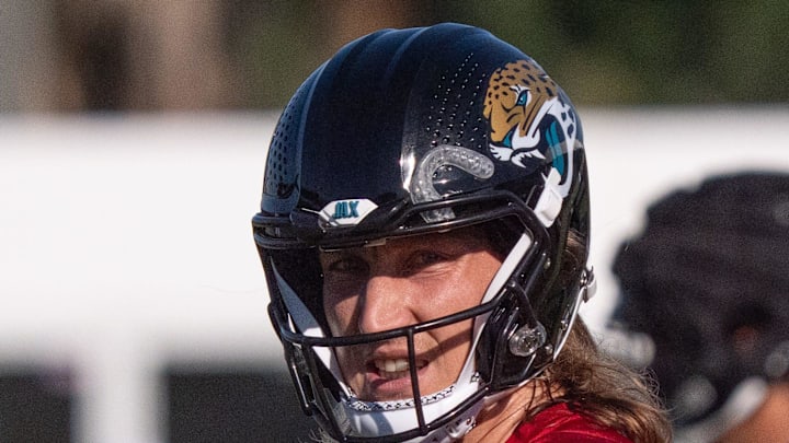 Jacksonville Jaguars quarterback Trevor Lawrence (16) directs a receiver in a drill during the Jacksonville Jaguars’ 18th and final training camp practice at Miller Electric Center in Jacksonville, Fla. Wednesday August 20, 2025. [Doug Engle/Florida Times-Union]
