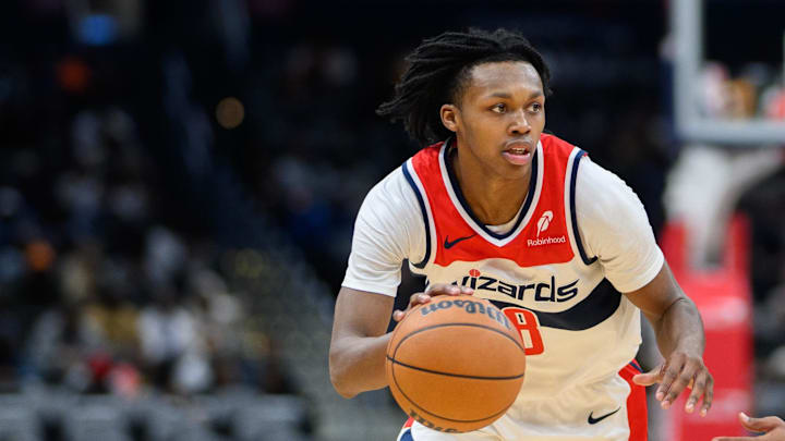 Oct 18, 2024; Washington, District of Columbia, USA; Washington Wizards guard Bub Carrington (8) drives to the basket against New York Knicks guard Jalen Brunson (11) during the third quarter at Capital One Arena. Mandatory Credit: Reggie Hildred-Imagn Images