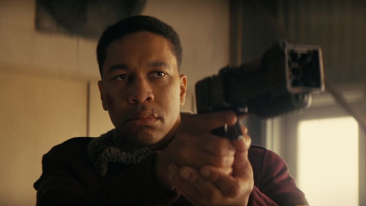 Aaron Moten (Maximus) in FALLOUT SEASON 2.