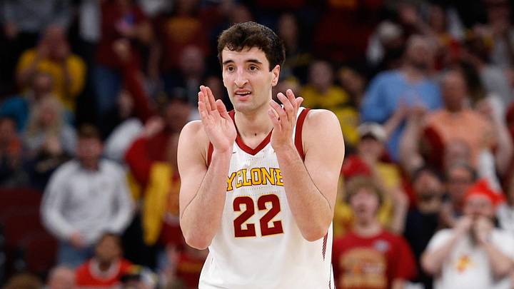 Mar 27, 2026; Chicago, IL, USA; Iowa State Cyclones forward Milan Momcilovic (22) reacts in the first half against the Tennessee Volunteers during a Sweet Sixteen game of the Midwest Regional of the men's 2026 NCAA Tournament at United Center. Mandatory Credit: Kamil Krzaczynski-Imagn Images Mar 27, 2026; Chicago, IL, USA; Iowa State Cyclones forward Milan Momcilovic (22) reacts in the first half against the Tennessee Volunteers during a Sweet Sixteen game of the Midwest Regional of the men's 2026 NCAA Tournament at United Center. Mandatory Credit: Kamil Krzaczynski-Imagn Images