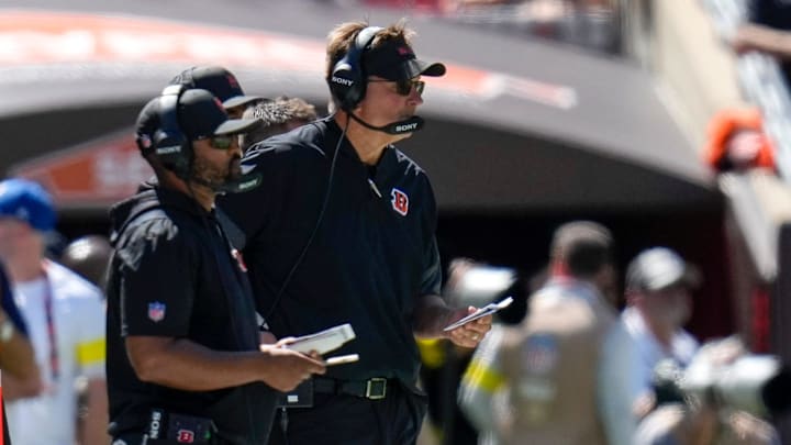 Cincinnati Bengals defensive coordinator Al Golden looks on from the sideline in the second quarter of the NFL Week 1 game between the Cleveland Browns and the Cincinnati Bengals at Huntington Bank Field in Cleveland on Sunday, Sept. 7, 2025. Cincinnati Bengals defensive coordinator Al Golden looks on from the sideline in the second quarter of the NFL Week 1 game between the Cleveland Browns and the Cincinnati Bengals at Huntington Bank Field in Cleveland on Sunday, Sept. 7, 2025.