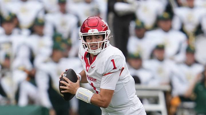 Nov 29, 2025; Waco, Texas, USA; Houston Cougars quarterback Conner Weigman (1) in action during the second half against the Baylor Bears at McLane Stadium. Mandatory Credit: Chris Jones-Imagn Images Nov 29, 2025; Waco, Texas, USA; Houston Cougars quarterback Conner Weigman (1) in action during the second half against the Baylor Bears at McLane Stadium. Mandatory Credit: Chris Jones-Imagn Images