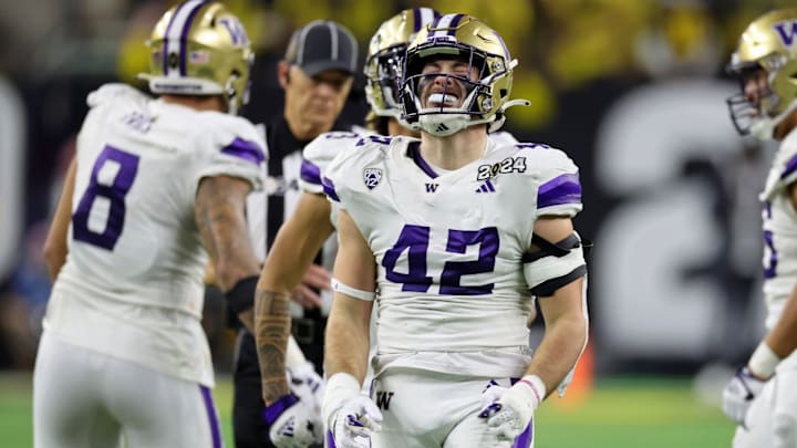 UW linebacker Carson Bruener lets out his emotions in the CFP title game. 