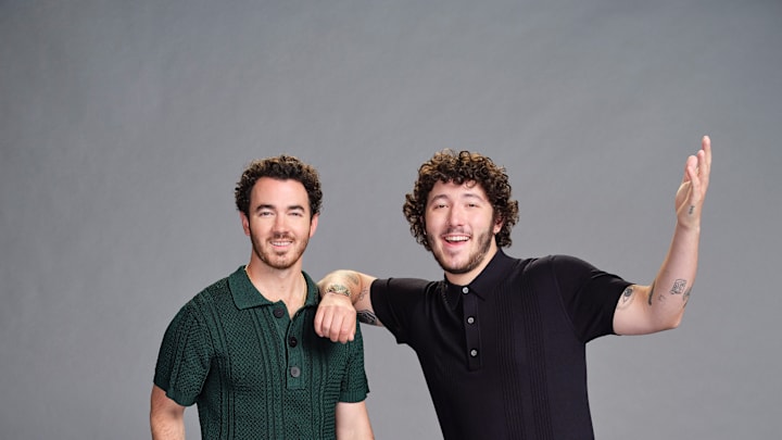 CLAIM TO FAME - ABC's "Claim to Fame" stars Kevin and Franklin Jonas. (Disney/Erica Hernandez)