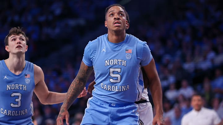 Jan 30, 2024; Atlanta, Georgia, USA; North Carolina Tar Heels forward Armando Bacot (5) boxes out