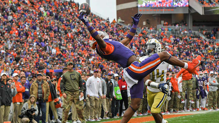 "One-handed catch" by Ken Ruinard