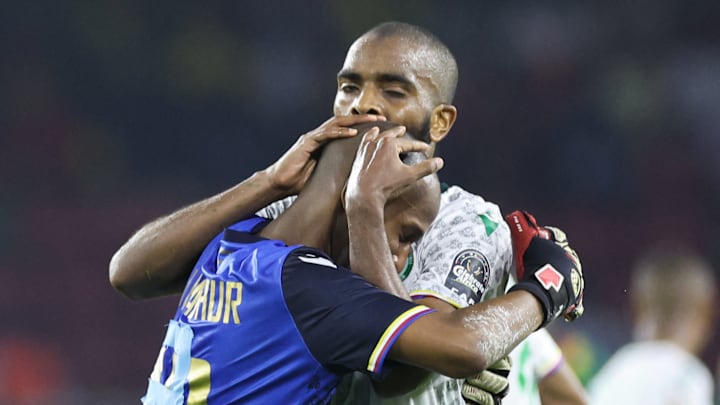 FBL-AFR-AFCON-2021-2022-CMR-COM