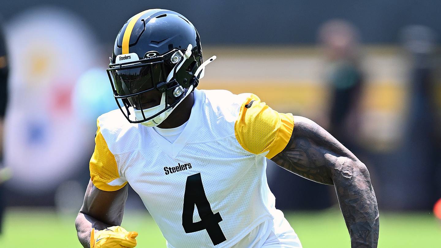 Steelers' Training Camp Heats Up with Fiery Scuffles