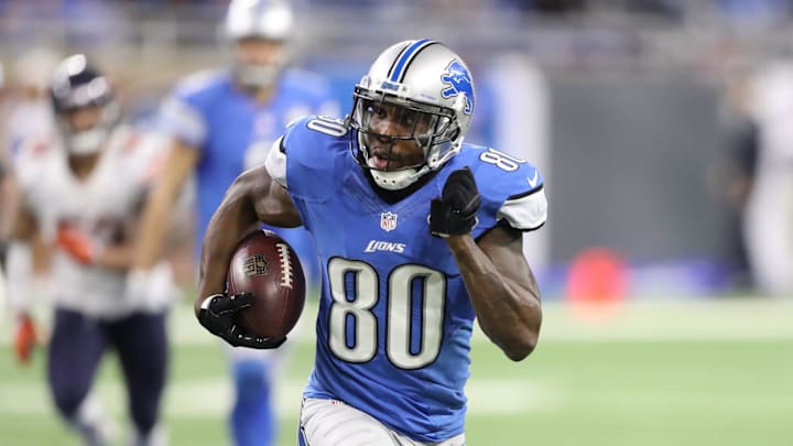 Detroit Lions receiver Anquan Boldin catches a pass against the Chicago Bears Detroit Lions receiver Anquan Boldin catches a pass against the Chicago Bears