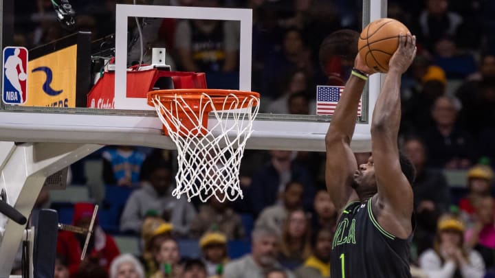 Jan 19, 2024; New Orleans, Louisiana, USA; New Orleans Pelicans forward Zion Williamson (1) dunks the ball against the Phoenix Suns during the first half at Smoothie King Center. Mandatory Credit: Stephen Lew-USA TODAY Sports Jan 19, 2024; New Orleans, Louisiana, USA; New Orleans Pelicans forward Zion Williamson (1) dunks the ball against the Phoenix Suns during the first half at Smoothie King Center. Mandatory Credit: Stephen Lew-USA TODAY Sports