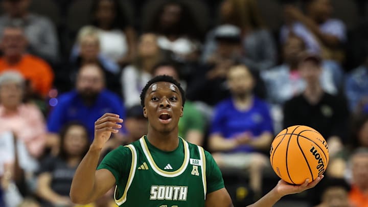 USF guard CJ Brown is the American Athletic Conference Freshman of the Week