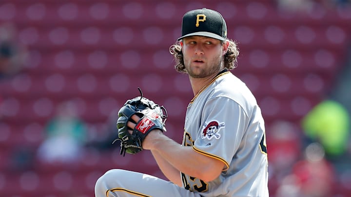 Pittsburgh Pirates v Cincinnati Reds