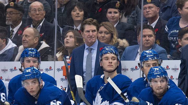 Nov 9, 2019; Toronto, Ontario, CAN; Toronto Maple Leafs head coach Mike Babcock watches the play during the second period against the Philadelphia Flyers at Scotiabank Arena. Mandatory Credit: Nick Turchiaro-USA TODAY Sports Nov 9, 2019; Toronto, Ontario, CAN; Toronto Maple Leafs head coach Mike Babcock watches the play during the second period against the Philadelphia Flyers at Scotiabank Arena. Mandatory Credit: Nick Turchiaro-USA TODAY Sports