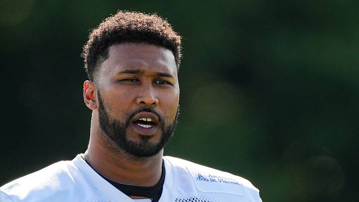 Indianapolis Colts defensive tackle DeForest Buckner 