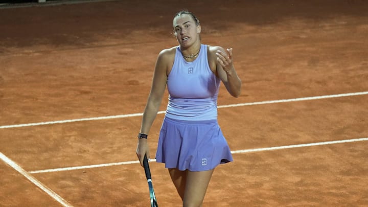 Aryna Sabalenka shouted back at a fan during her match against Qinwen Zheng in the Italian Open.