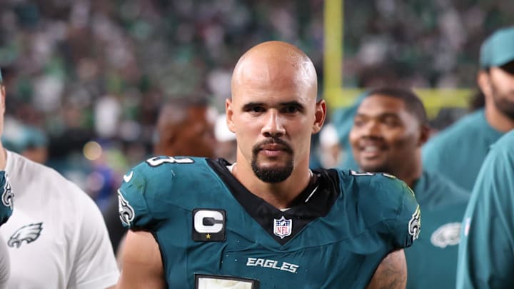 Sep 4, 2025; Philadelphia, Pennsylvania, USA; Philadelphia Eagles linebacker Zack Baun (53) against the Dallas Cowboys at Lincoln Financial Field. Mandatory Credit: Bill Streicher-Imagn Images