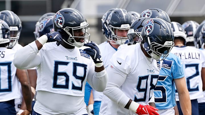 Tennessee Titans defensive end Sebastian Joseph-Day and defensive tackle Jeffery Simmons