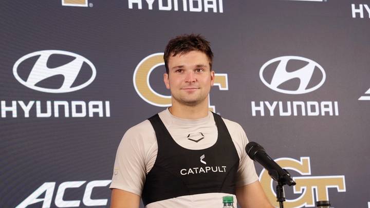 Georgia Tech QB Alberto Mendoza 