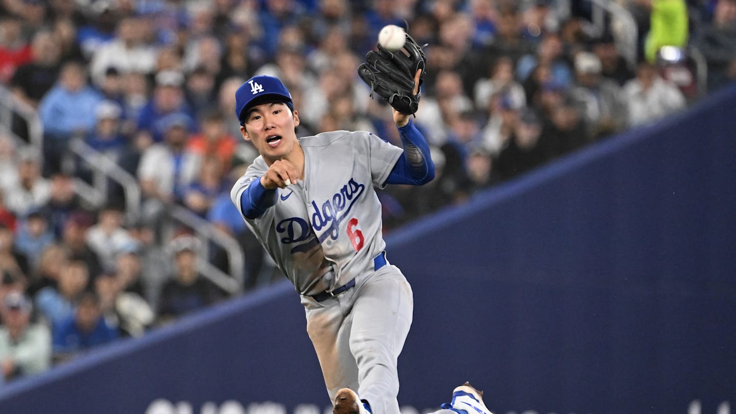 Dodgers' Hyeseong Kim Earns Praise From Dave Roberts After Strong Start