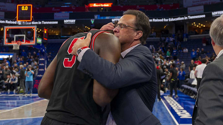 Jan 4, 2020; Memphis, Tennessee, USA; Georgia Bulldogs guard Anthony Edwards (5) and Georgia Bulldogs head coach Tom Crean after the game against the Memphis Tigers at FedExForum. Mandatory Credit: Justin Ford-Imagn Images Jan 4, 2020; Memphis, Tennessee, USA; Georgia Bulldogs guard Anthony Edwards (5) and Georgia Bulldogs head coach Tom Crean after the game against the Memphis Tigers at FedExForum. Mandatory Credit: Justin Ford-Imagn Images