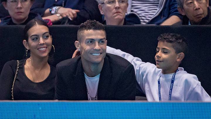 Sport Themen der Woche KW46 Sport Bilder des Tages Fu?ball, Cristiano Ronaldo mit Familie bei den ATP-Finals in London Juventus footballer Ronaldo attends the evening match with his girlfriend Georgina Rodriguez and his son Cristiano Junior at the Nitto ATP Tennis Herren World Finals London at the O2, London, England on 12 November 2018. Sport Themen der Woche KW46 Sport Bilder des Tages Fu?ball, Cristiano Ronaldo mit Familie bei den ATP-Finals in London Juventus footballer Ronaldo attends the evening match with his girlfriend Georgina Rodriguez and his son Cristiano Junior at the Nitto ATP Tennis Herren World Finals London at the O2, London, England on 12 November 2018.