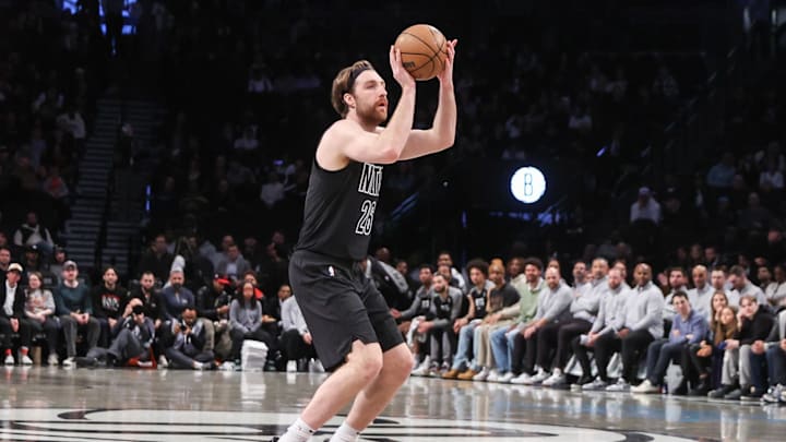 Apr 8, 2025; Brooklyn, New York, USA; Brooklyn Nets forward Drew Timme (26) takes a three point shot in the first quarter against the New Orleans Pelicans at Barclays Center. Mandatory Credit: Wendell Cruz-Imagn Images Apr 8, 2025; Brooklyn, New York, USA; Brooklyn Nets forward Drew Timme (26) takes a three point shot in the first quarter against the New Orleans Pelicans at Barclays Center. Mandatory Credit: Wendell Cruz-Imagn Images