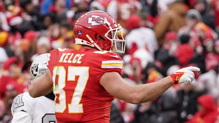 Dec 25, 2023; Kansas City, Missouri, USA; Kansas City Chiefs tight end Travis Kelce (87) celebrates after a play against the Las Vegas Raiders during the game at GEHA Field at Arrowhead Stadium. Mandatory Credit: Denny Medley-Imagn Images Dec 25, 2023; Kansas City, Missouri, USA; Kansas City Chiefs tight end Travis Kelce (87) celebrates after a play against the Las Vegas Raiders during the game at GEHA Field at Arrowhead Stadium. Mandatory Credit: Denny Medley-Imagn Images