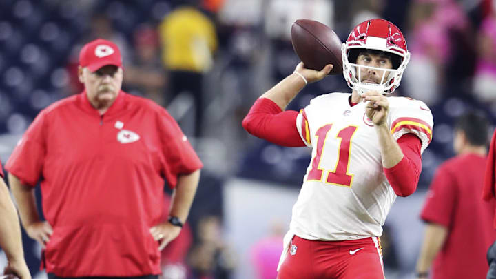 Oct 8, 2017; Houston, TX, USA; Kansas City Chiefs quarterback Alex Smith (11) throws in front of head coach Andy Reid before the game against the Houston Texans at NRG Stadium. Mandatory Credit: Kevin Jairaj-Imagn Images