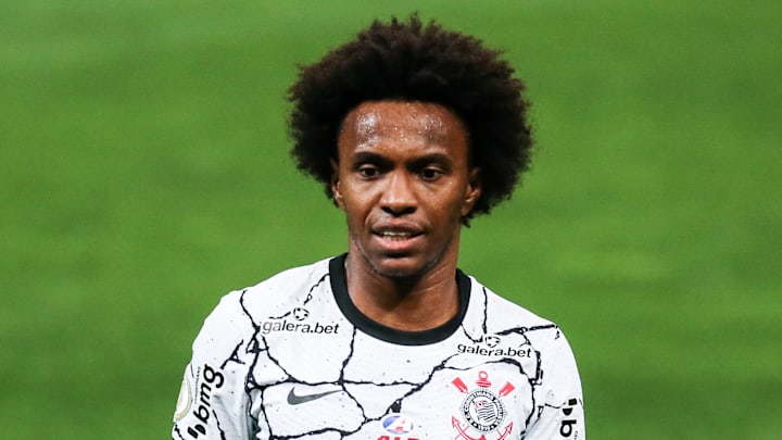 Willian estava fora desde a estreia diante da Ferroviária, há 10 dias