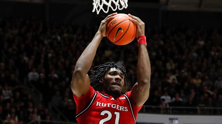 Rutgers Scarlet Knights center Emmanuel Ogbole 