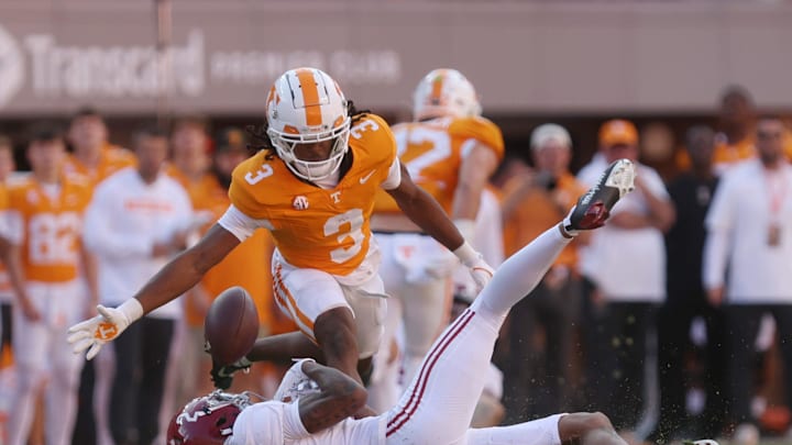Oct 19, 2024; Knoxville, Tennessee, USA; Alabama Crimson Tide wide receiver Ryan Williams (2) is unable to make a catch while against Tennessee Volunteers defensive back Jermod McCoy (3) during the first quarter at Neyland Stadium. Mandatory Credit: Alan Poizner-Imagn Images